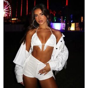 Whitefox festival set, perfect for raves, festivals or bachelorette!